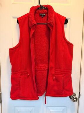 Jane Ashley Bright Red Sherpa-Lined Fleece Vest